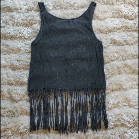 EUC Boho fringe tank top - Picture 3 of 3